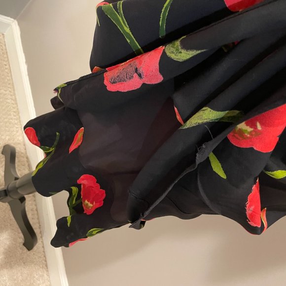 Hampton Dress Co. Vintage Red Rose Ruffled Hem Dress  sz 8  Very Nice!! EUC - Picture 3 of 6